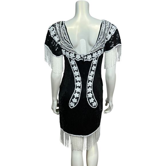 Vintage Black Sequin Beaded Fringe Dress Elegant Floral Design Flapper-Inspired - Picture 12 of 16